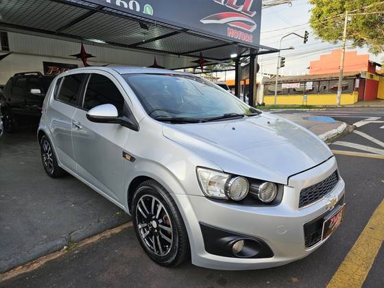CHEVROLET SONIC 1.6 LTZ 16V FLEX 4P AUTOMÁTICO